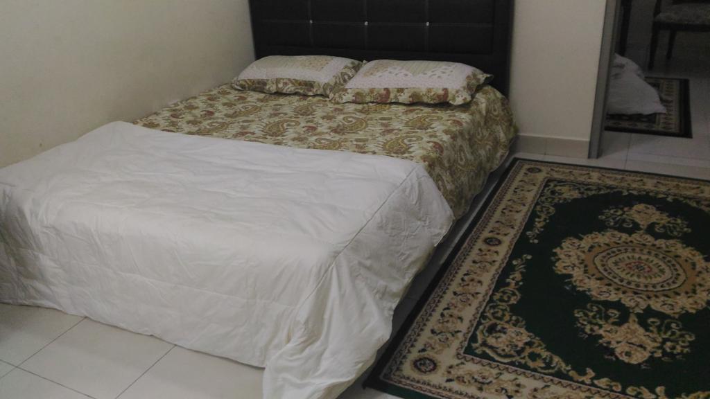 Kenanga Homestay Nilai Εξωτερικό φωτογραφία
