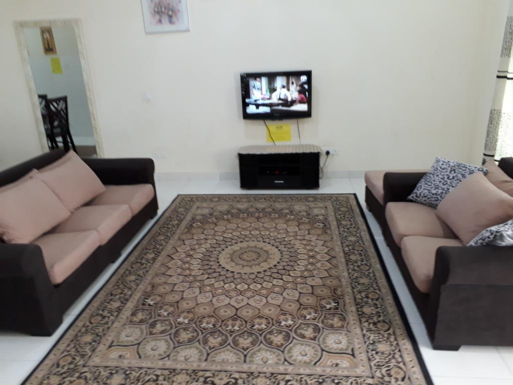 Kenanga Homestay Nilai Εξωτερικό φωτογραφία